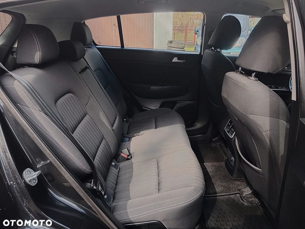 Kia Sportage - 16