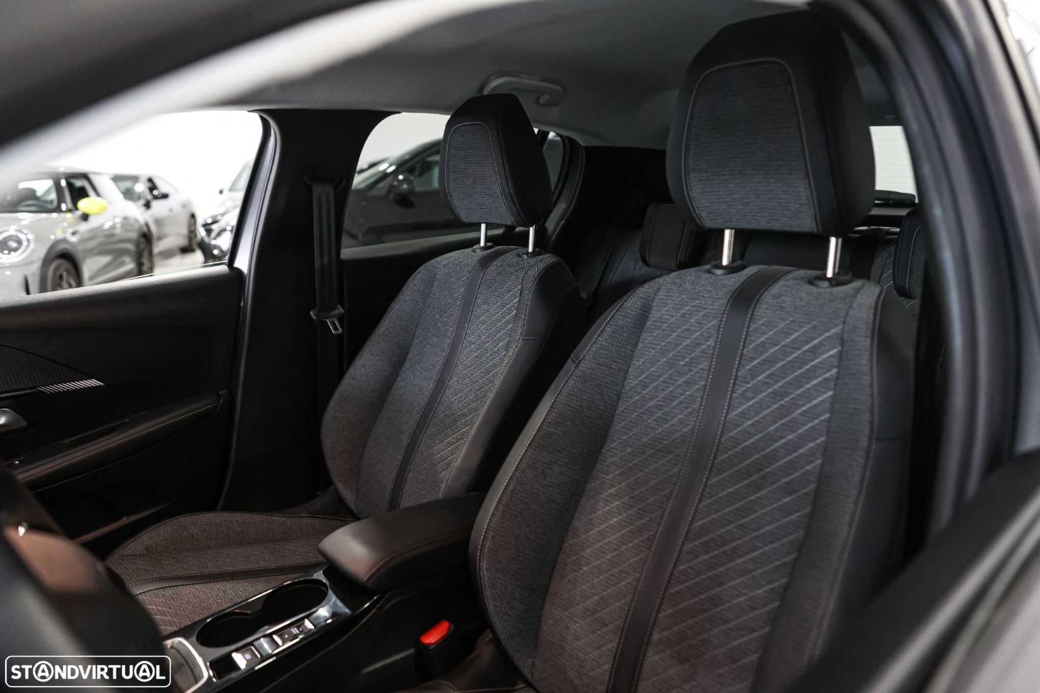 Peugeot 208 1.2 PureTech Allure - 14