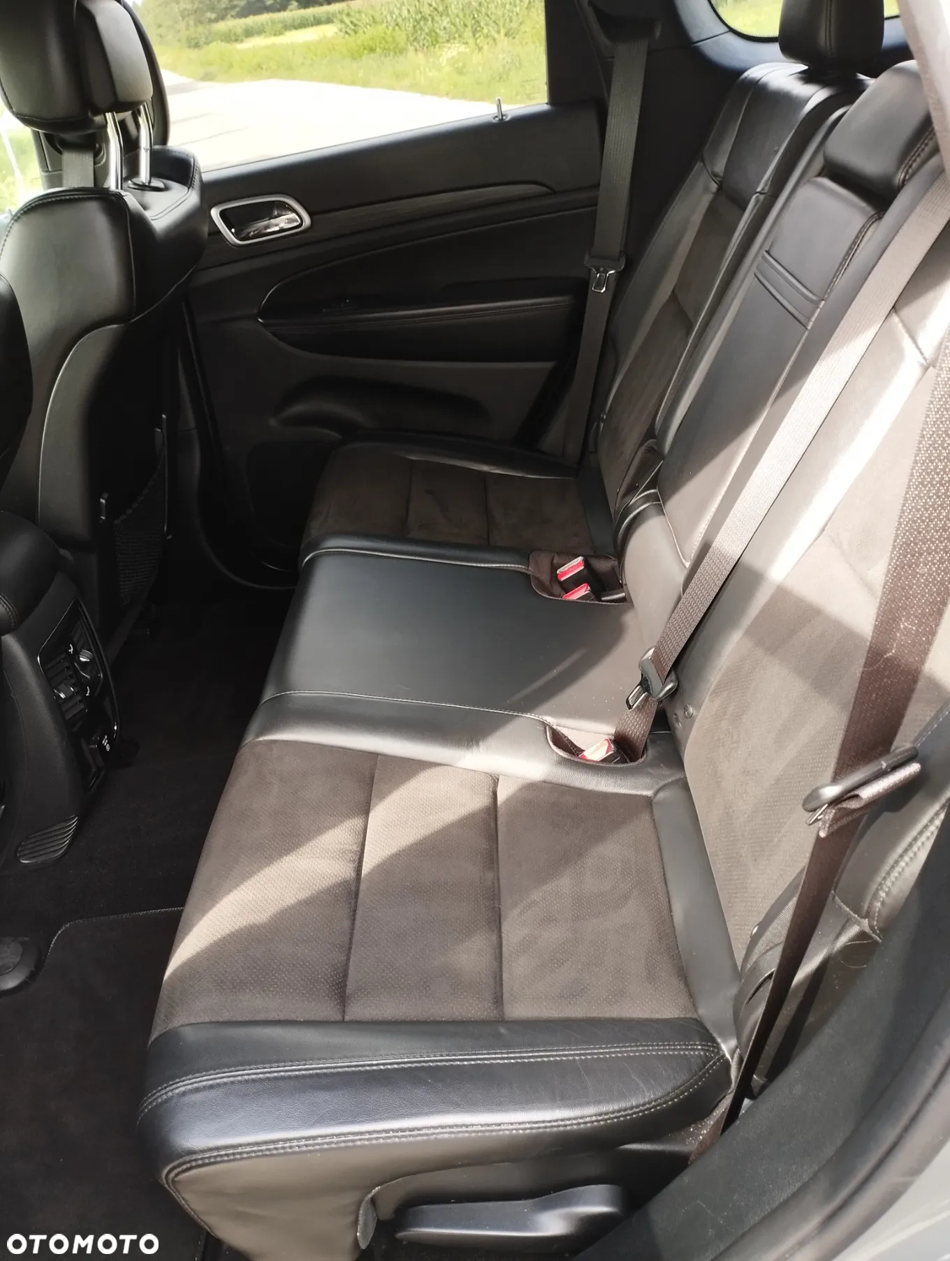 Jeep Grand Cherokee 3.6 V6 Laredo - 30