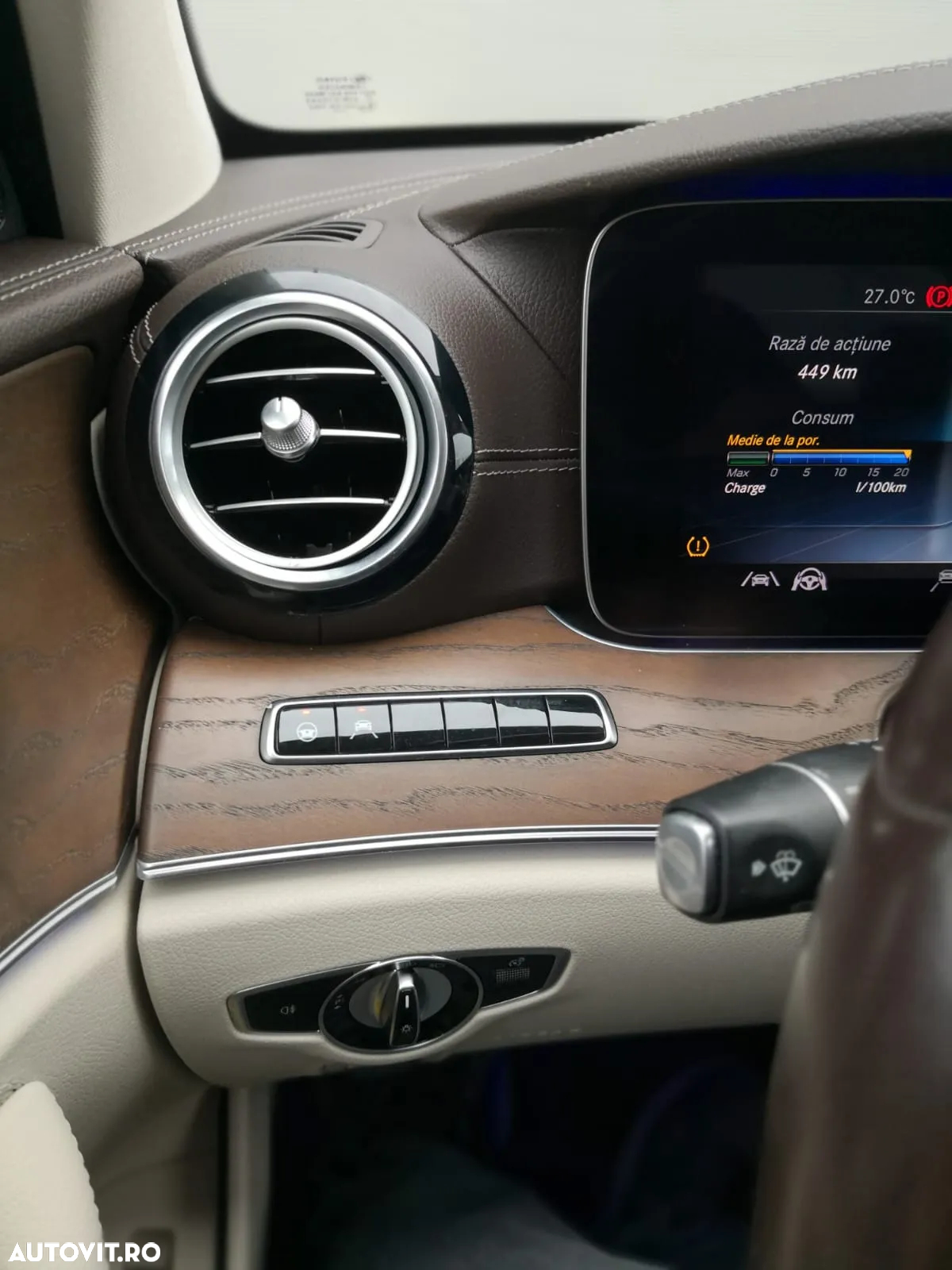 Mercedes-Benz E 220 d 4MATIC Aut. - 4