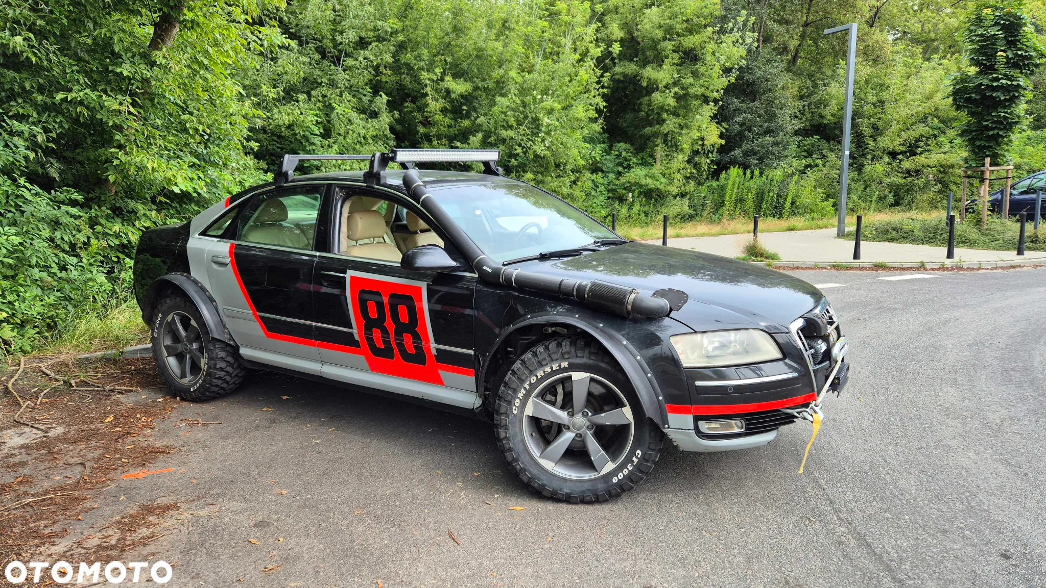 Audi A8 4.2 Quattro - 8