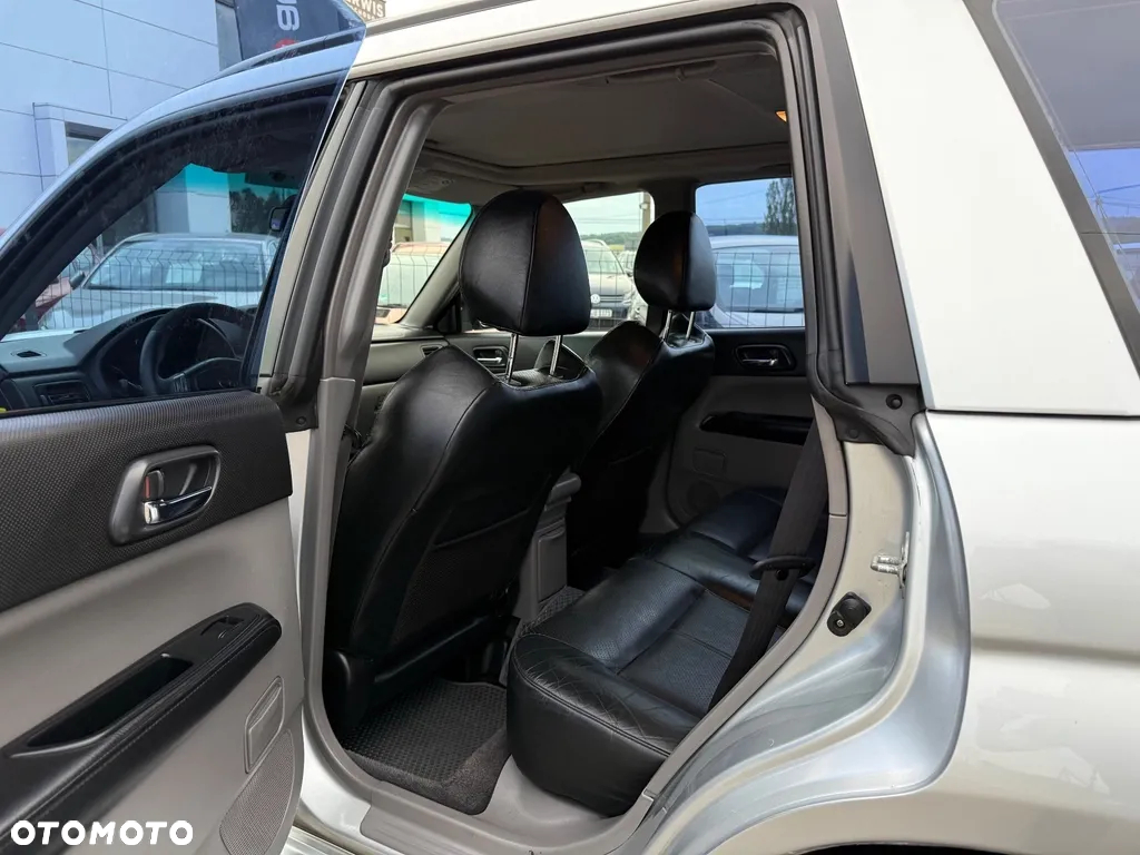 Subaru Forester 2.5XT Automatik Turbo - 28