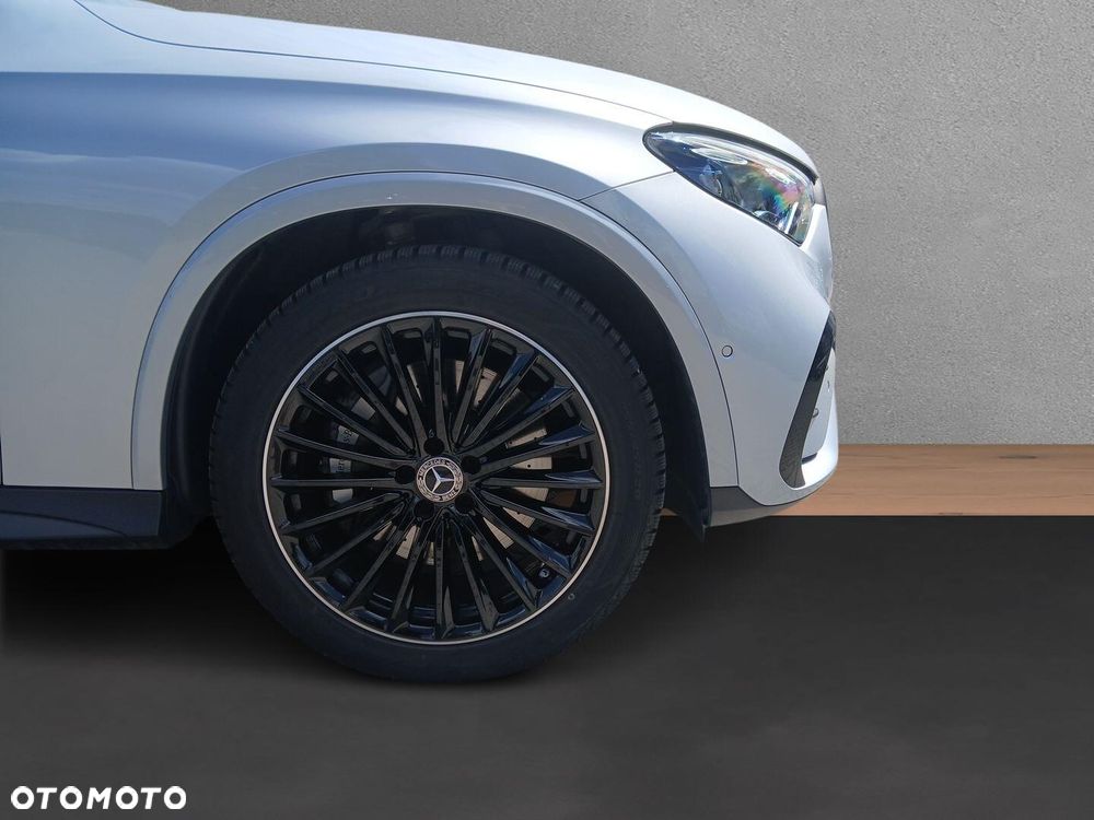 Mercedes-Benz GLC 220 d mHEV 4-Matic AMG Line - 16