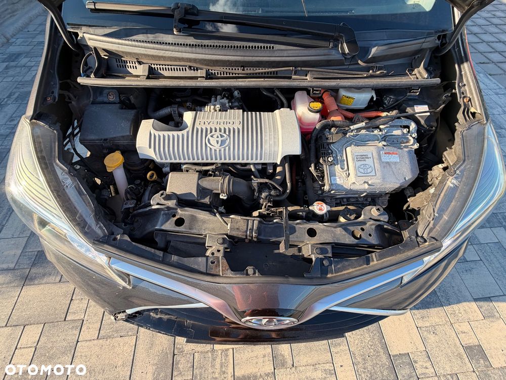 Toyota Yaris Hybrid 100 Dynamic - 5