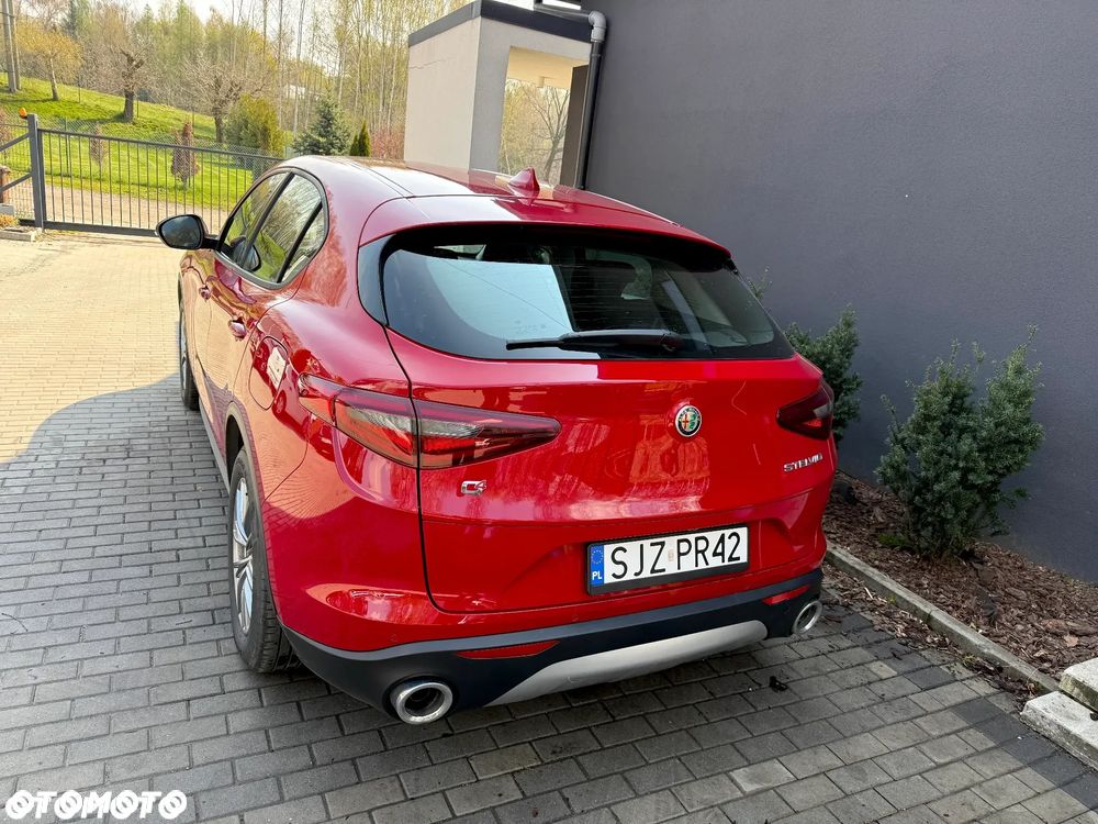 Alfa Romeo Stelvio 2.2 16V AT8 Q4 Business - 2