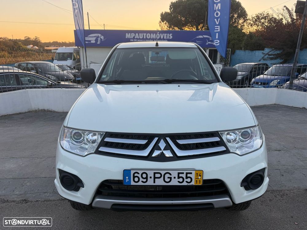 Mitsubishi L200 2.5 DI-D CD Intense 4WD - 2