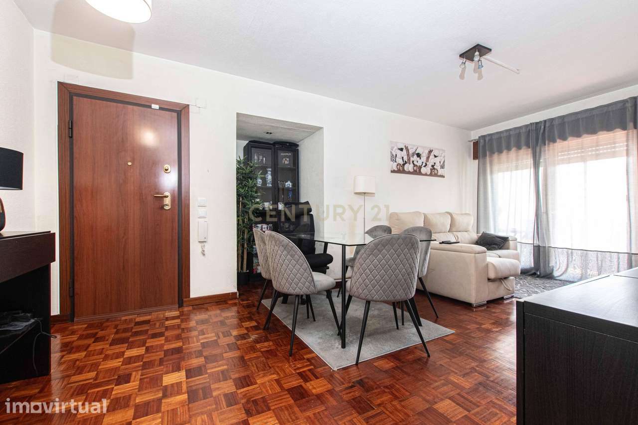 Apartamento T2 em Alfragide, Amadora - Grande imagem: 2/17