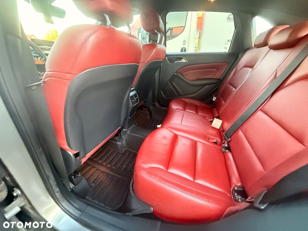 Mercedes-Benz Klasa B 200 (CDI) d AMG Line - 24