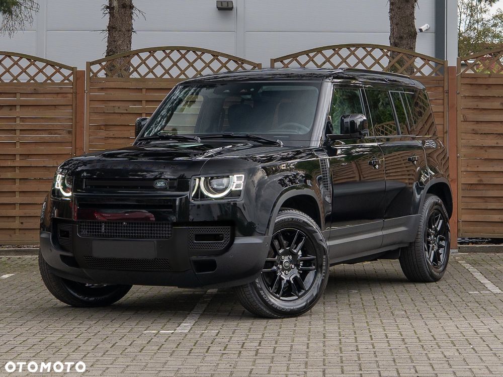 Land Rover Defender - 3