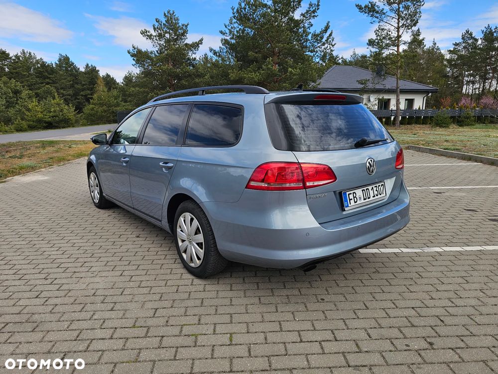 Volkswagen Passat - 3