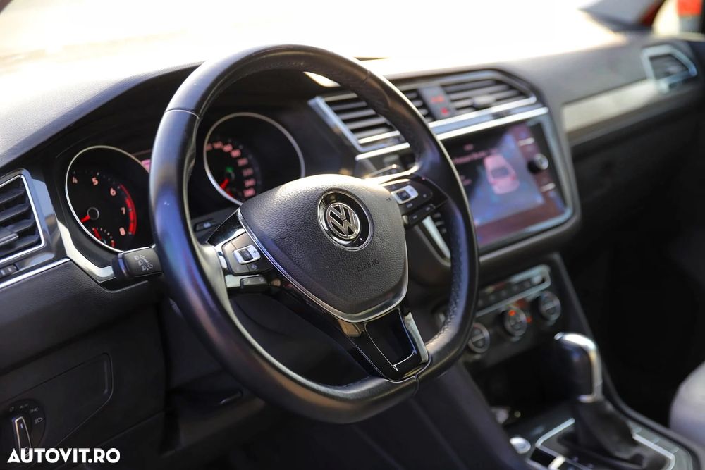 Volkswagen Tiguan - 18