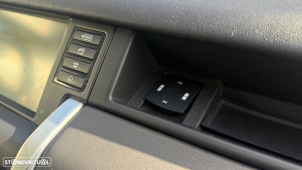 Land Rover Discovery Sport 2.0 eD4 SE - 24