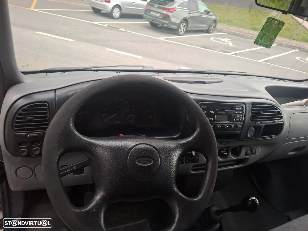 Ford Transit Tourneo 2.5 D LX Curta - 6