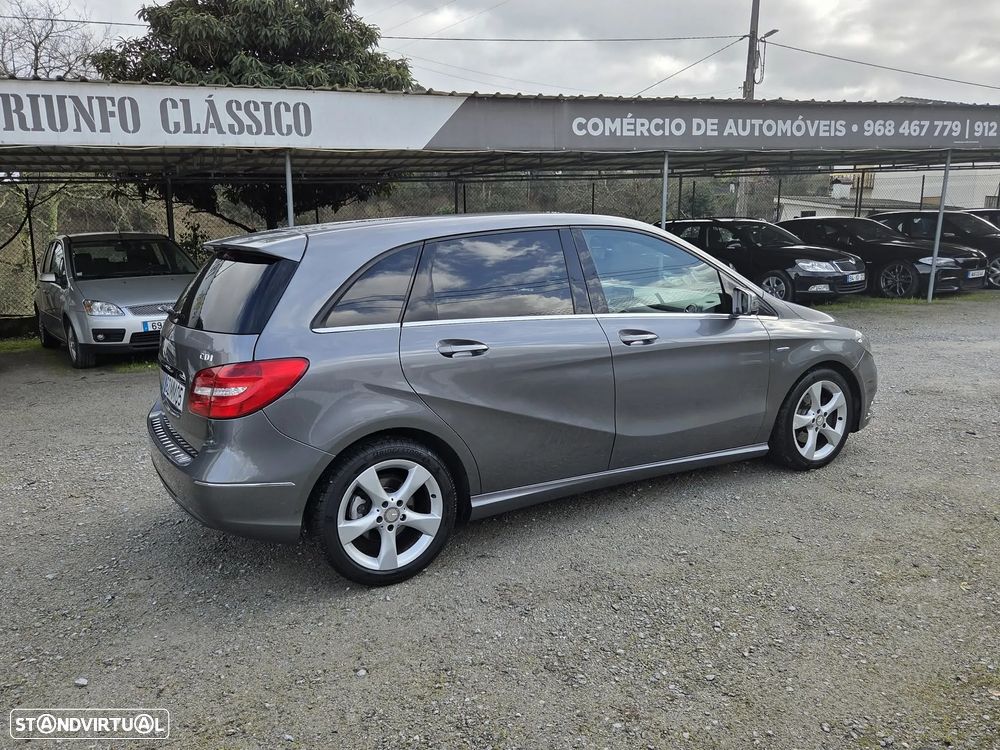 Mercedes-Benz B 200 CDI BlueEFFICIENCY - 2