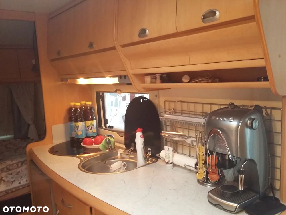 Hobby De Luxe 440 - 18