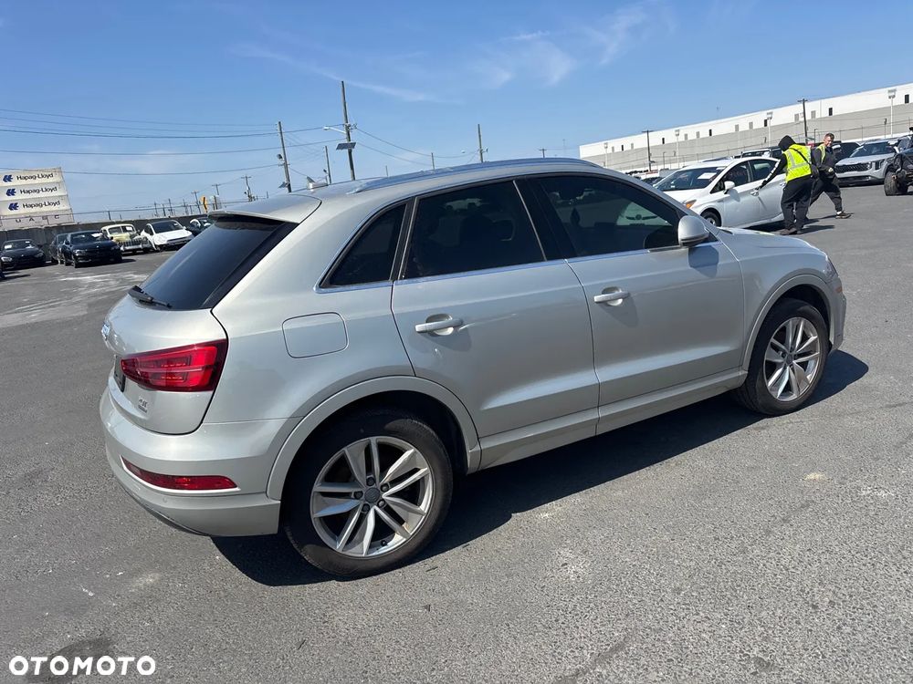 Audi Q3 - 4