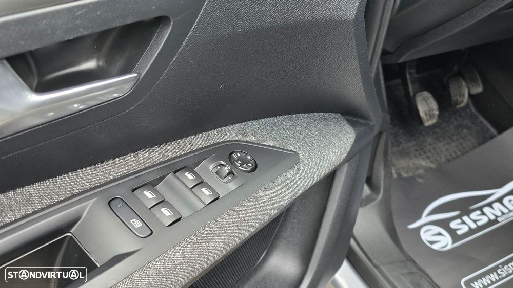 Peugeot 3008 1.5 BlueHDi Active - 8