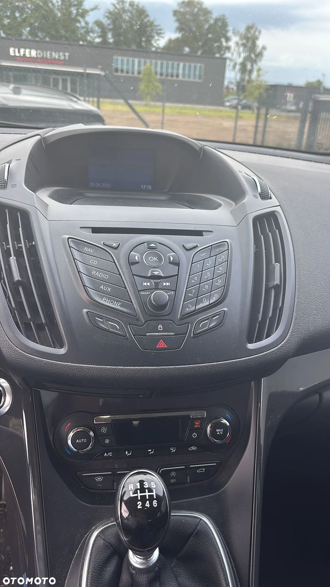 Ford Kuga 2.0 TDCi 2x4 Titanium - 2