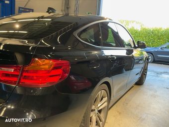 BMW Seria 3 320d Aut. Sport Line - 14