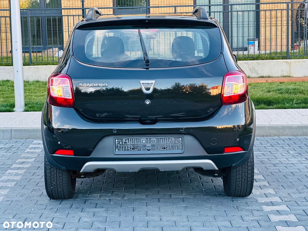 Dacia Sandero 0.9 TCe Laureate S&S EU6 - 5