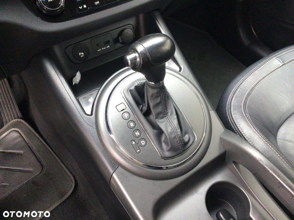 Kia Sportage 2.0 CVVT 2WD Automatik Spirit - 8