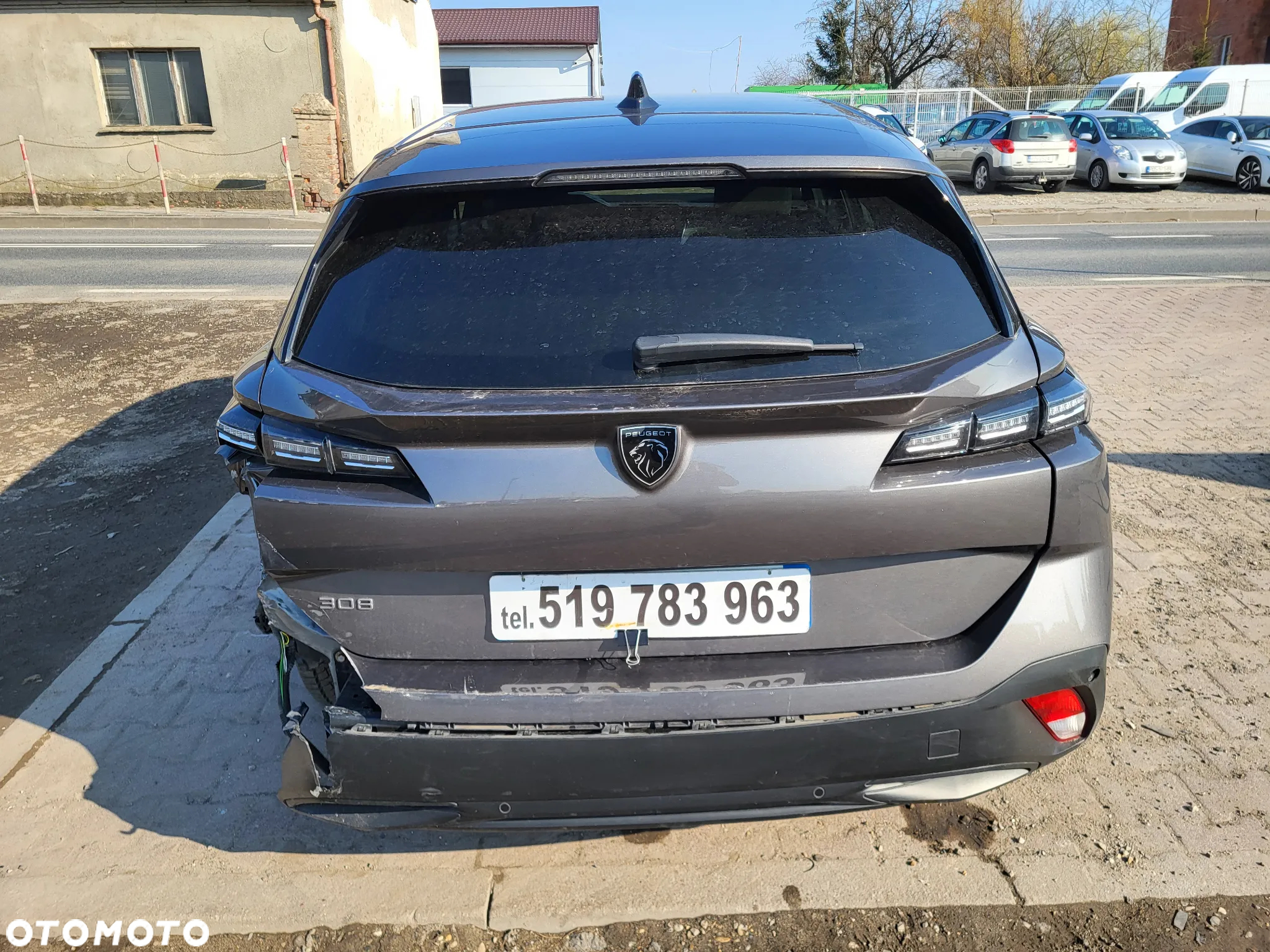 Peugeot 308 1.2 PureTech Active Pack S&S EAT8 - 5
