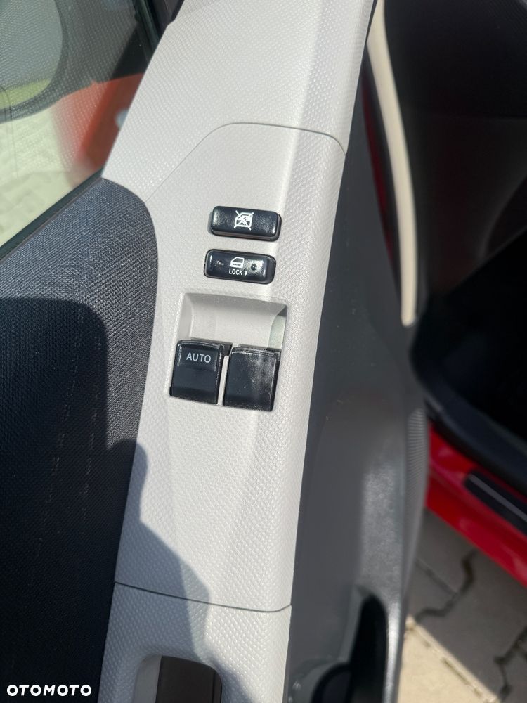 Toyota Yaris 1.3 Sol Premium MM - 11