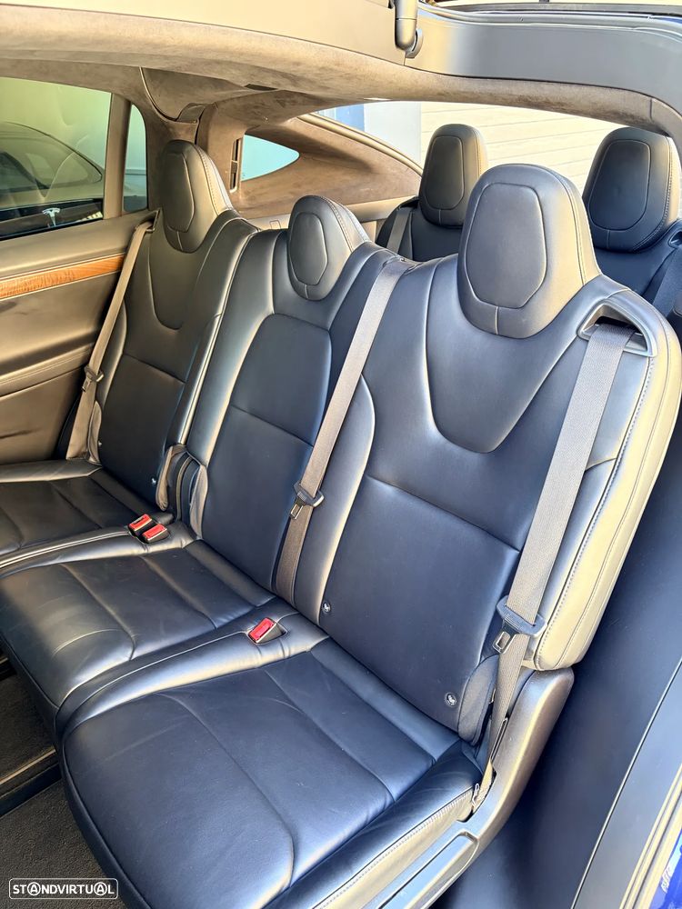 Tesla Model X P100D - 57