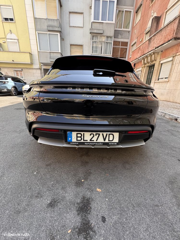 Porsche Taycan Cross Turismo 4S - 4