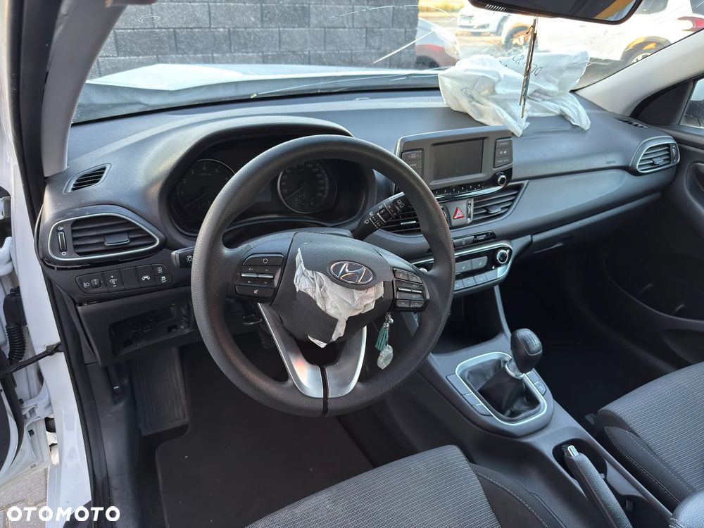 Hyundai i30 1.4 Classic - 18