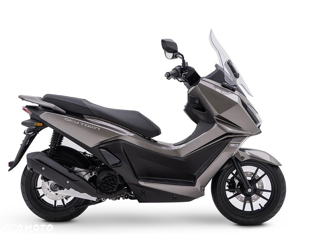 Kymco Skytown - 1