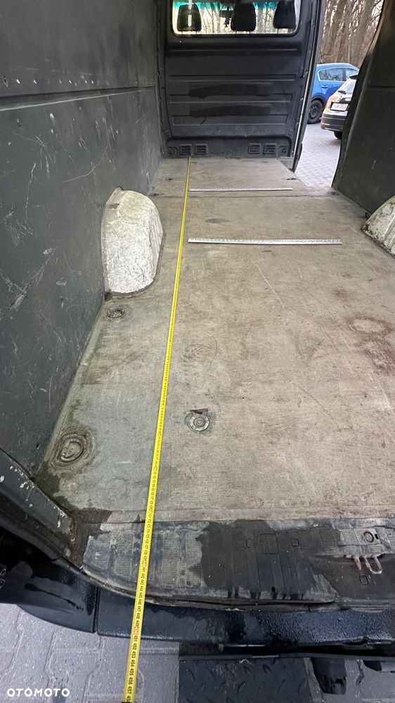 Volkswagen Crafter - 24