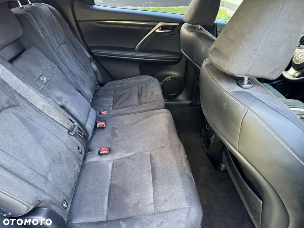 Lexus RX - 26