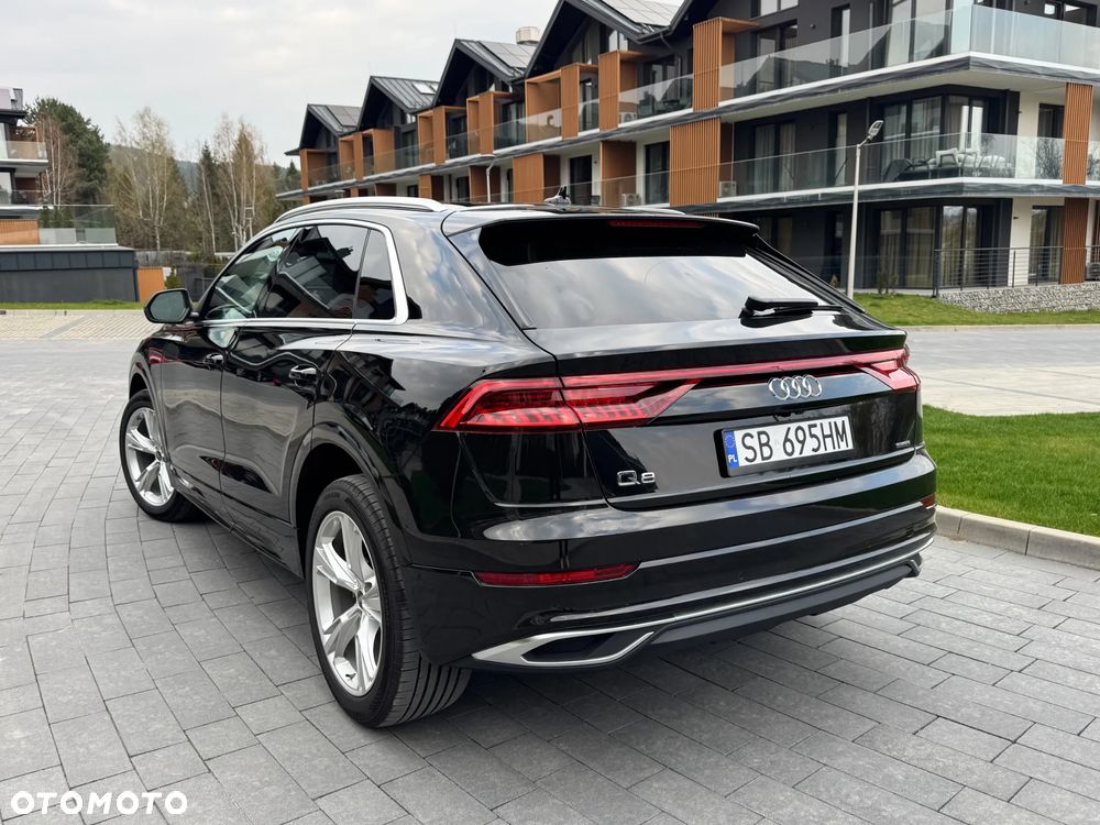 Audi Q8 55 TFSI quattro tiptronic - 3