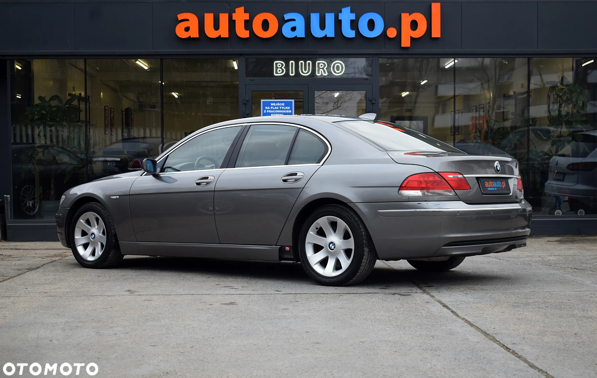 BMW Seria 7 745d - 22