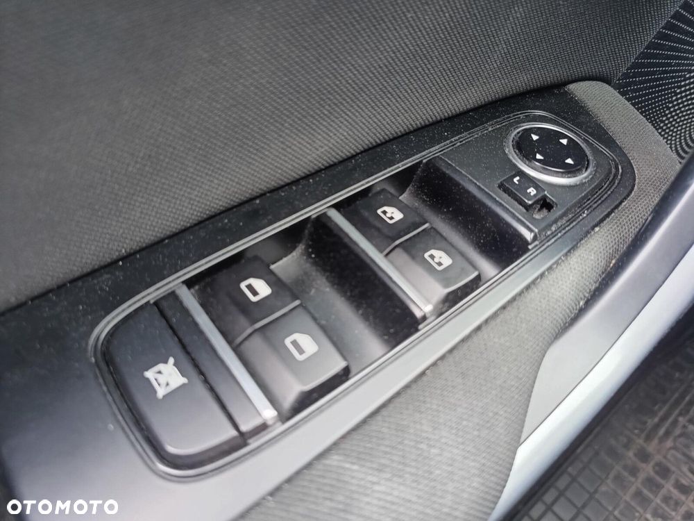 Kia Ceed 1.5 T-GDI M - 21