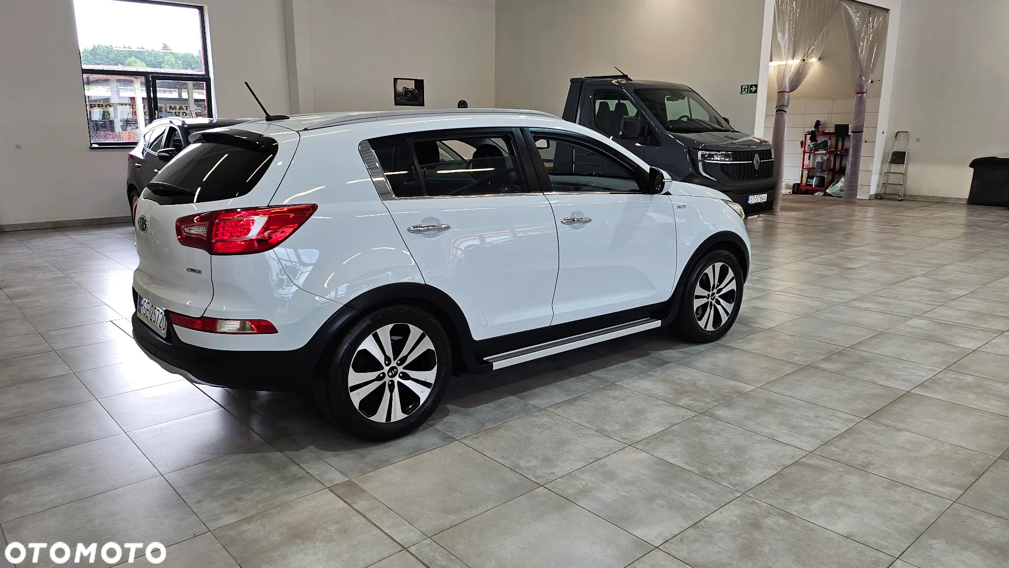 Kia Sportage 2,0 CRDI AWD Vision - 19