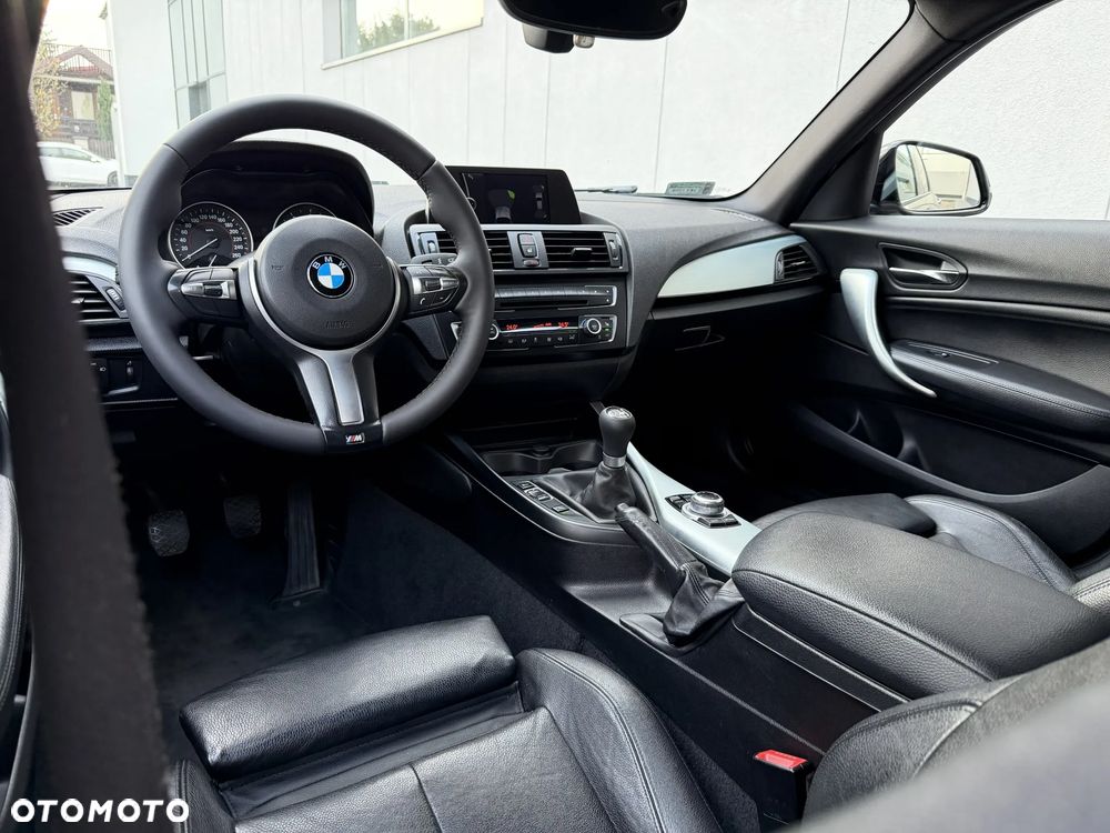 BMW Seria 1 125d Sport Line - 8