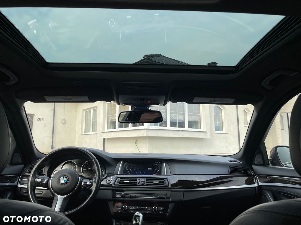 BMW Seria 5 528i xDrive Luxury Line - 14