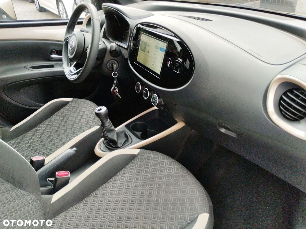 Toyota Aygo X 1.0 VVT-i Style - 9