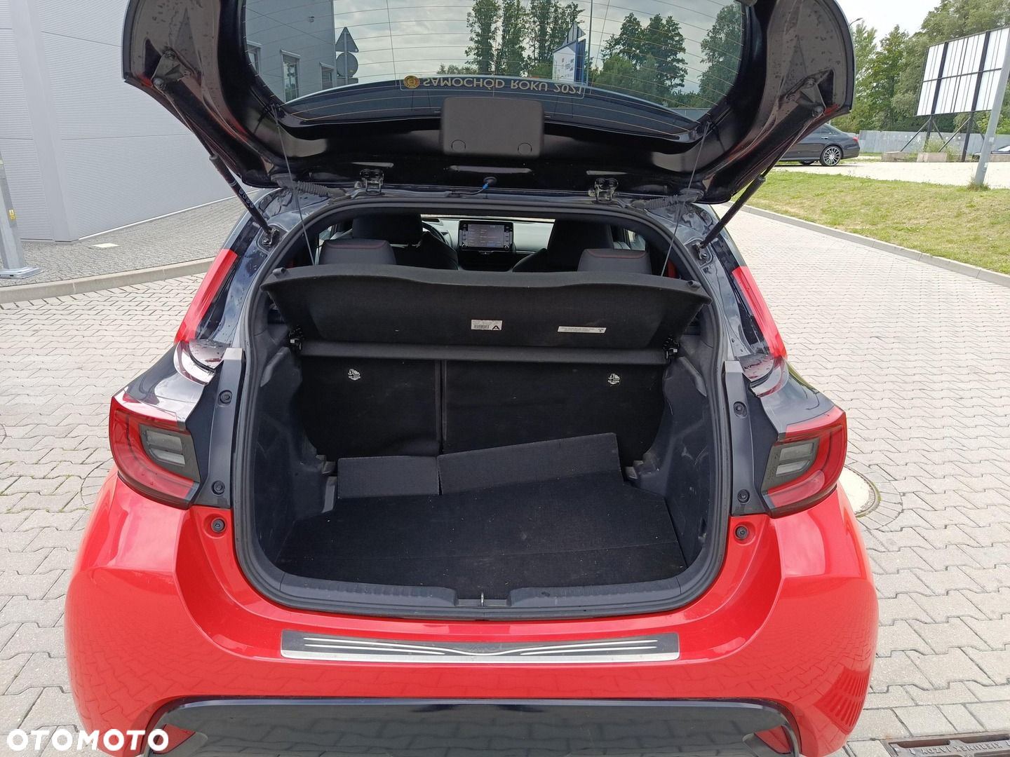 Toyota Yaris - 13