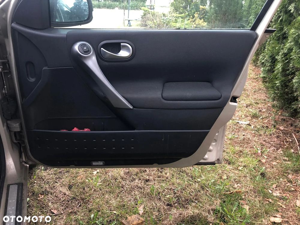 Renault Megane 2 II  boczki tapicerka drzwi lift  CENA ZA 4 SZTUKI - 4
