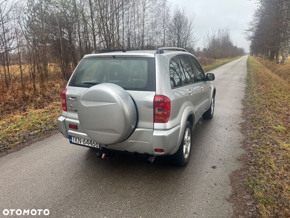 Toyota RAV4 D-4D 4x4 Executive - 8