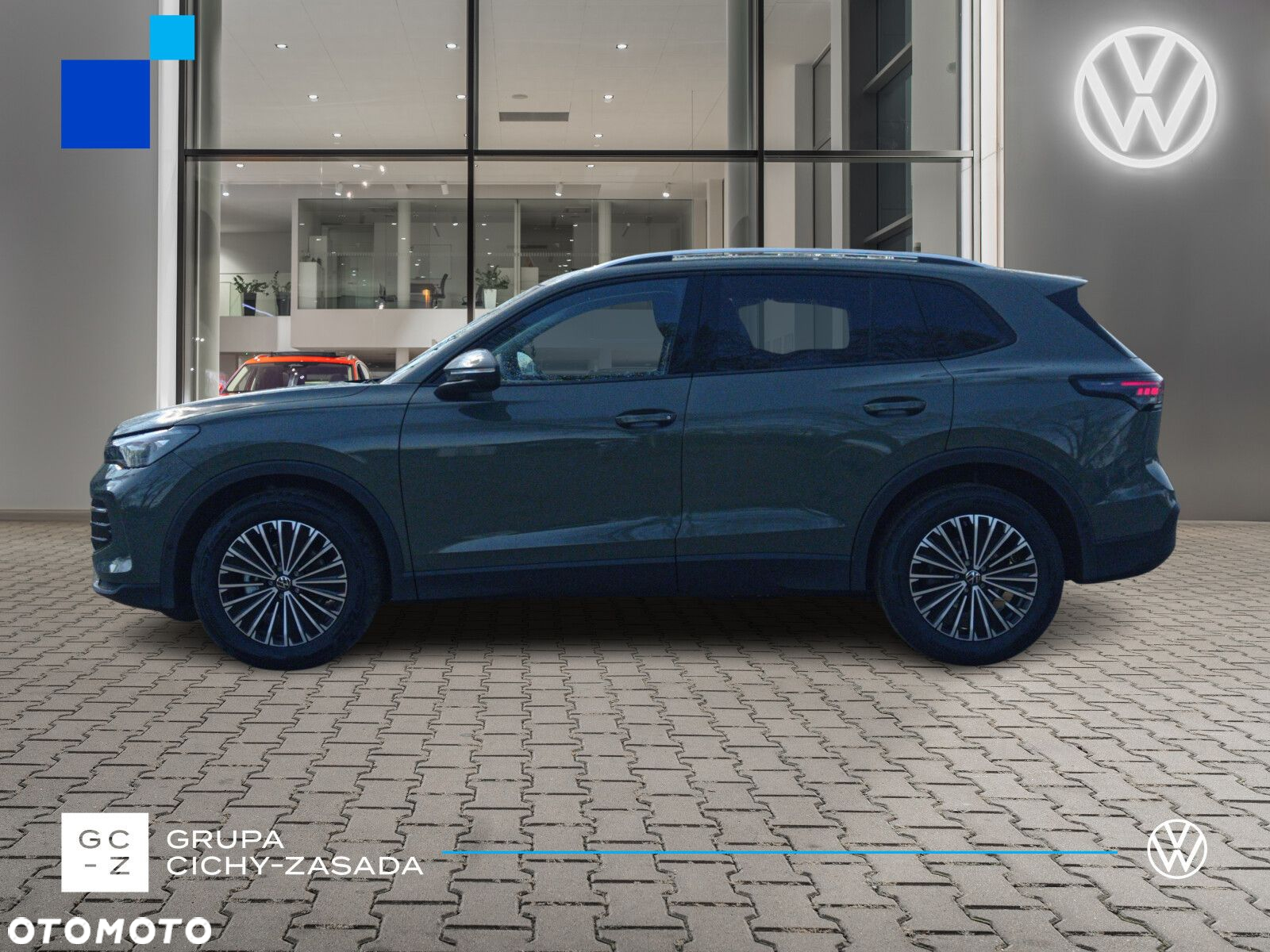 Volkswagen Tiguan - 2