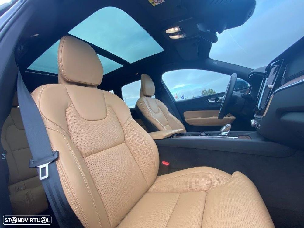 Volvo XC 60 2.0 T6 PHEV Ultra Bright - 14