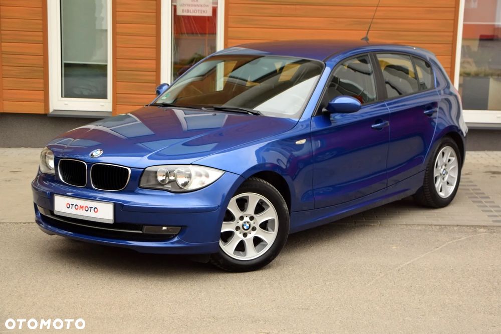 BMW Seria 1 118d DPF - 1