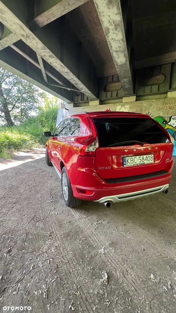 Volvo XC 60 - 4