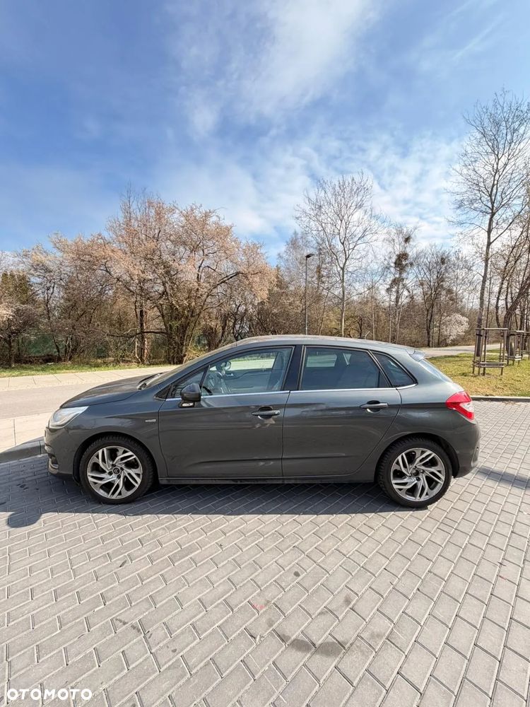 Citroën C4 HDi 150 Exclusive - 15
