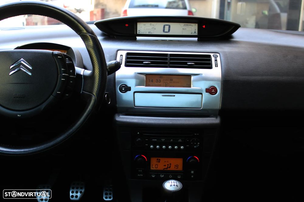 Citroën C4 2.0 HDi FAP VTS - 19
