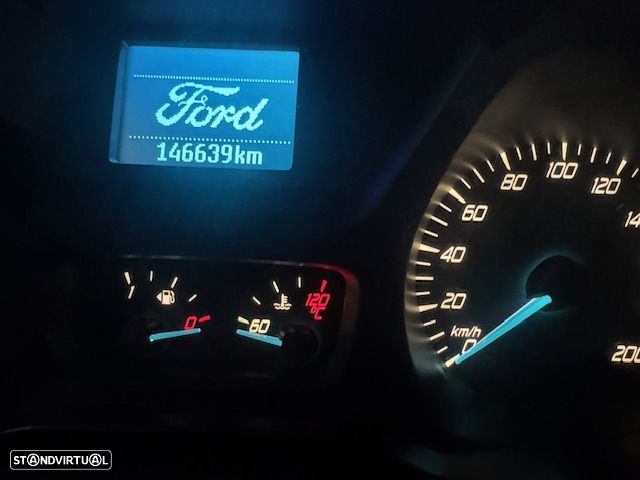 Ford Transit - 15